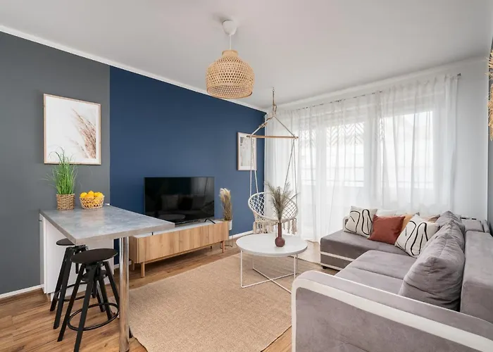 A.S. Home Teczowa Street 3 Rooms Apartment